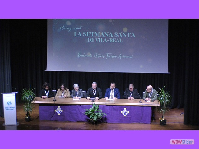 12350001.00_08_33_09.Imagen fija006